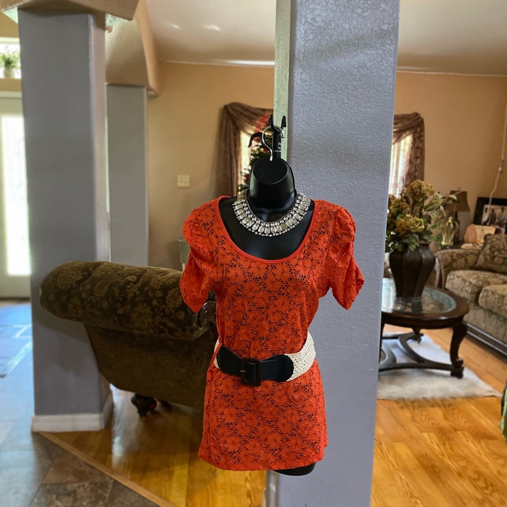 Women top orange with  beige belt